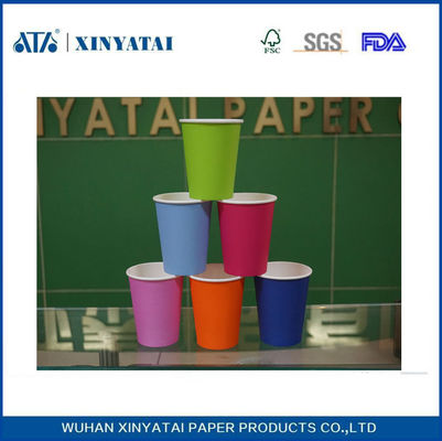 Porcellana Multi colore carta personalizzati tazze di caffè, Bicchiere di carta per bevande calde o Cold Drink fornitore
